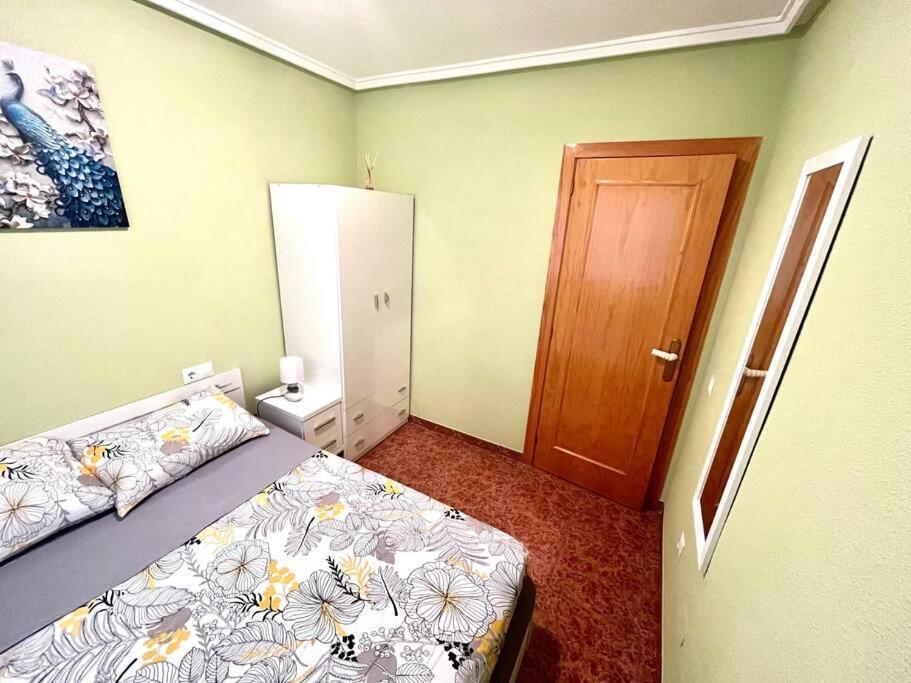Casa Di Mateo With Garden View And Swimming Pool Διαμέρισμα Τορεβιέχα Εξωτερικό φωτογραφία