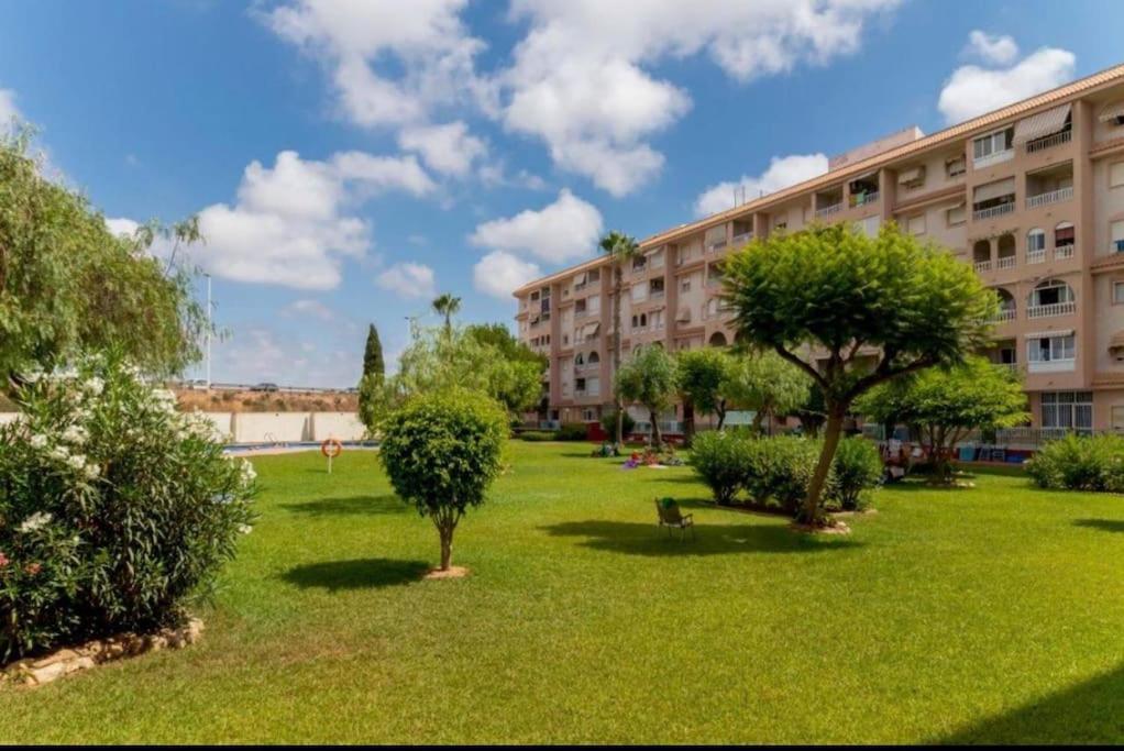 Casa Di Mateo With Garden View And Swimming Pool Διαμέρισμα Τορεβιέχα Εξωτερικό φωτογραφία